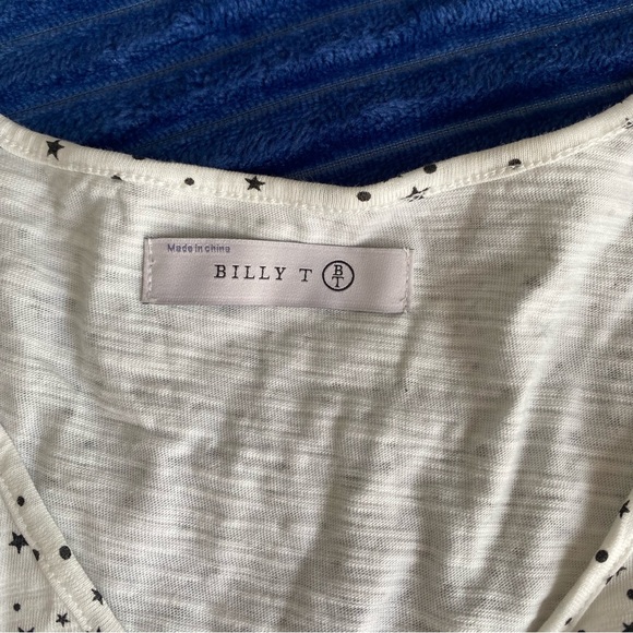 Women’s Billy T Ivory Starry Night V-Neck Long Sleeve Knit Peplum Top Small NWT - Picture 3 of 6